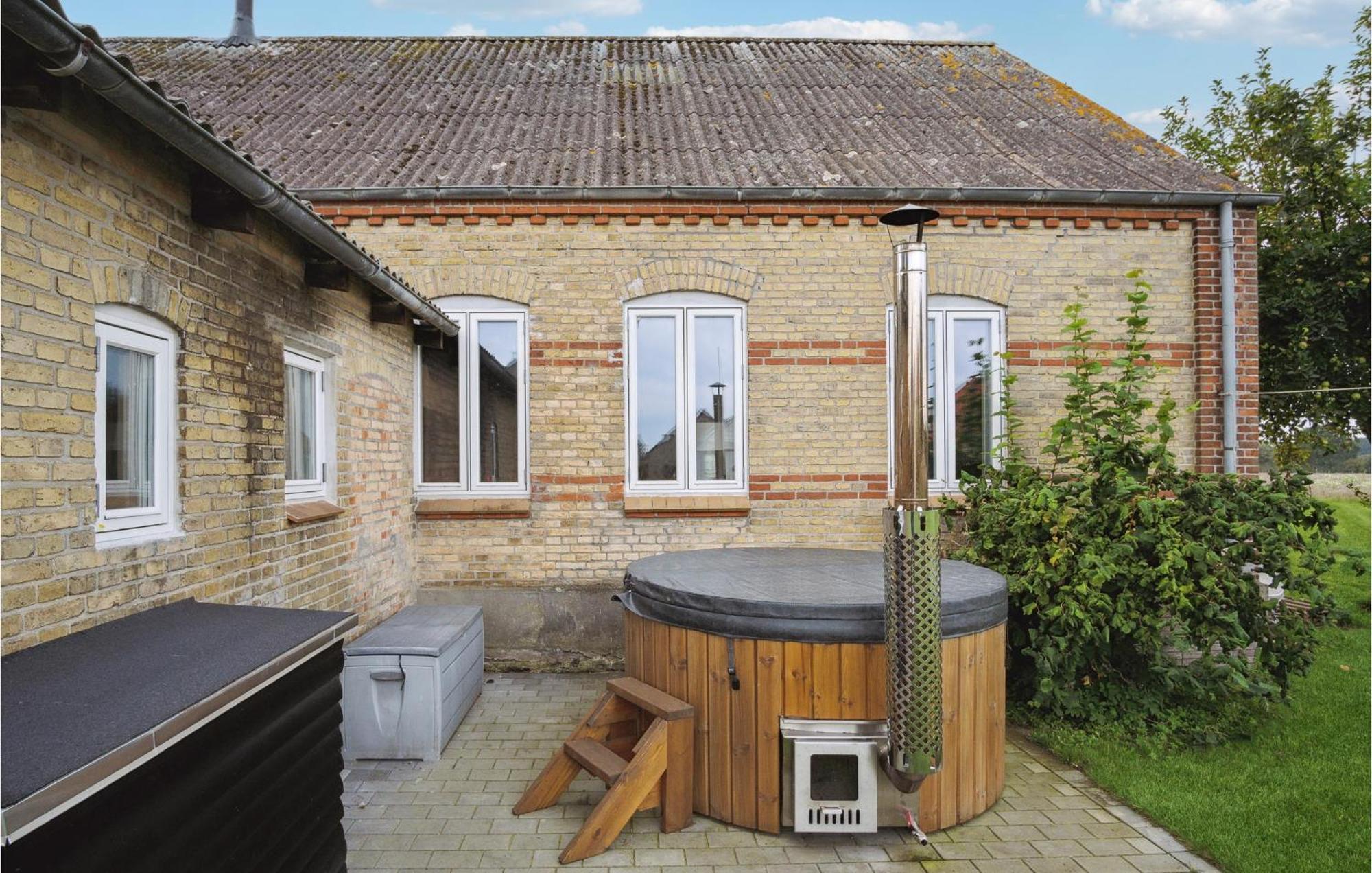 Stunning Home In Haderslev With Wifi Екстериор снимка