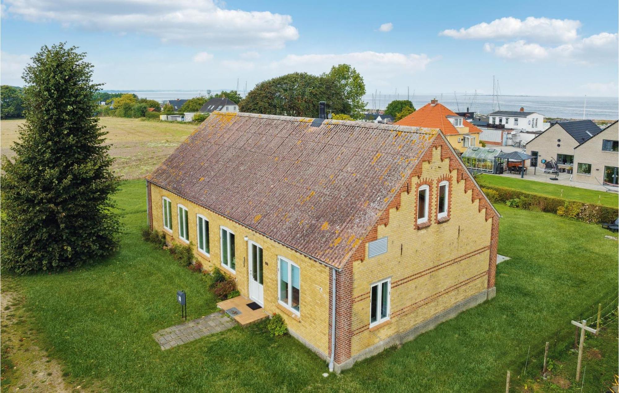 Stunning Home In Haderslev With Wifi Екстериор снимка