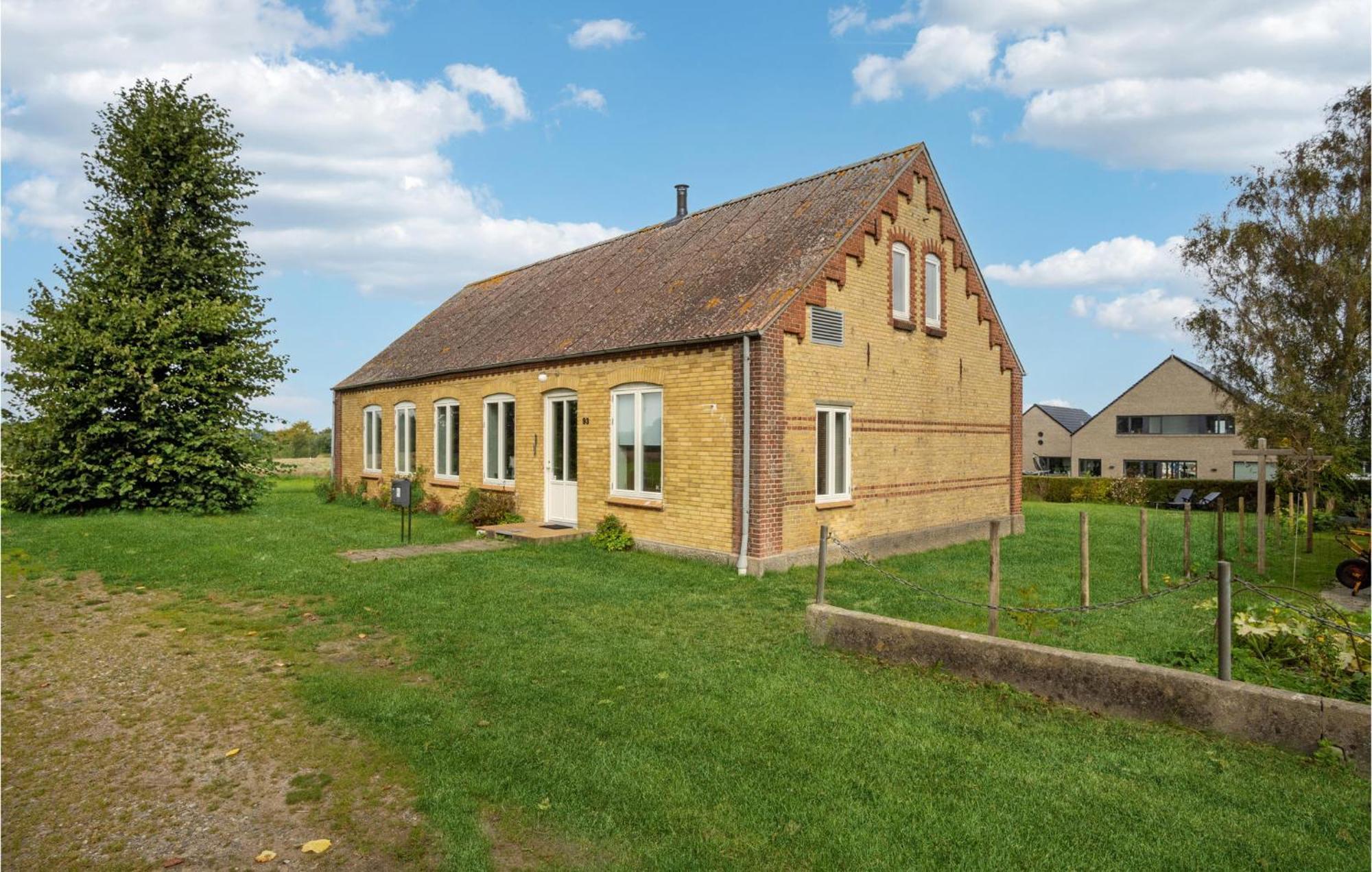 Stunning Home In Haderslev With Wifi Екстериор снимка
